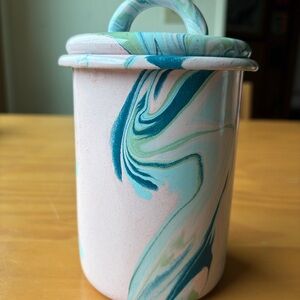 Bornn enamelware jar in New Marble (pink)